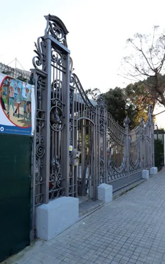 Entrance fence at the American School of Barcelona, photographed in January 2026.