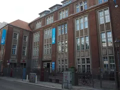 Berlin Cosmopolitan School campus photograph